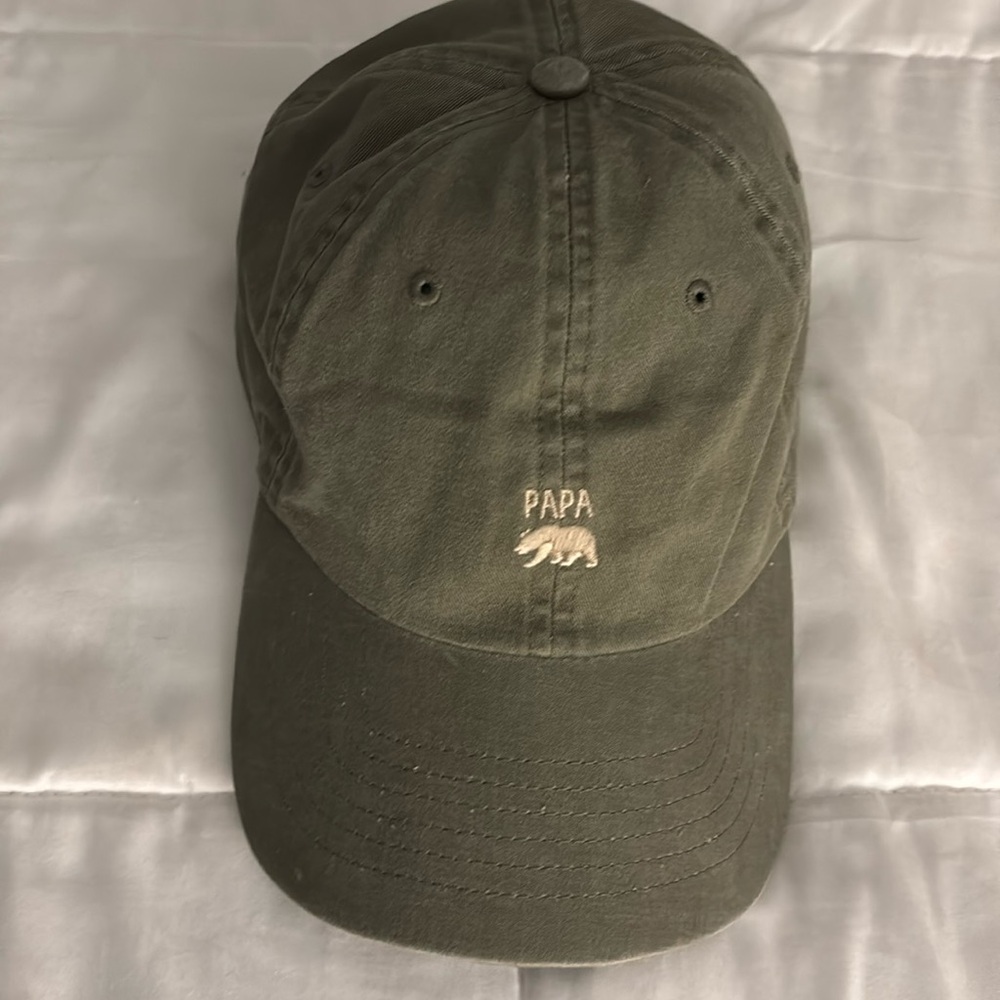 Classic-style baseball cap. For dads.